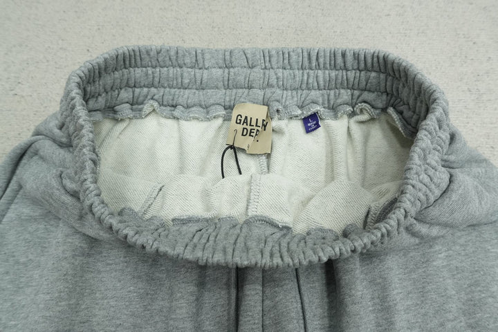 G - SWEATPANTS