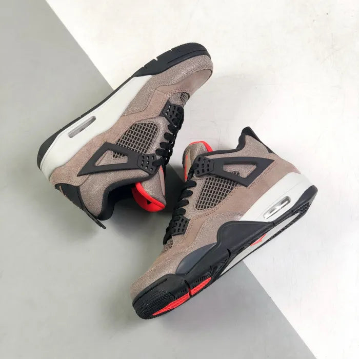 N - SNEAKERS
