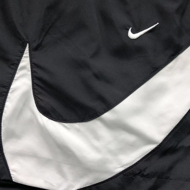N - SHORTS