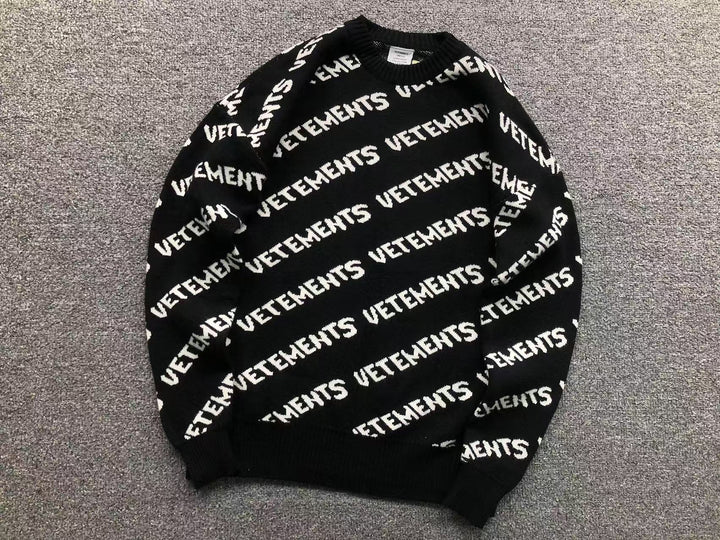 V - SWEATER