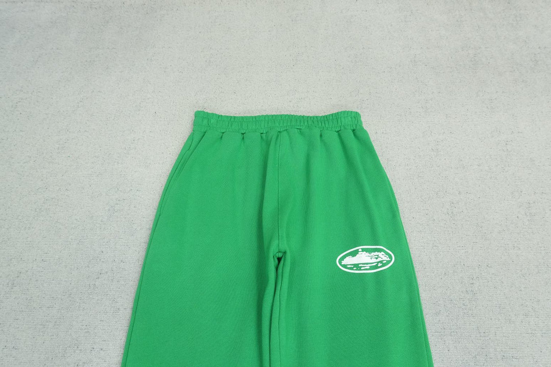 C - SWEATPANTS