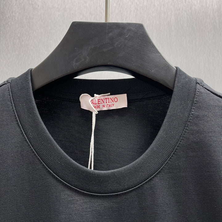 V - TSHIRT