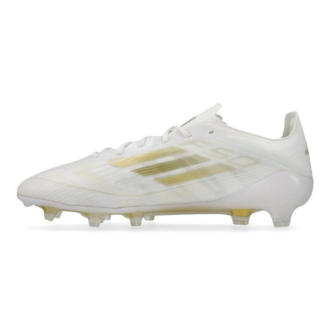F - FUSSBALLSCHUHE