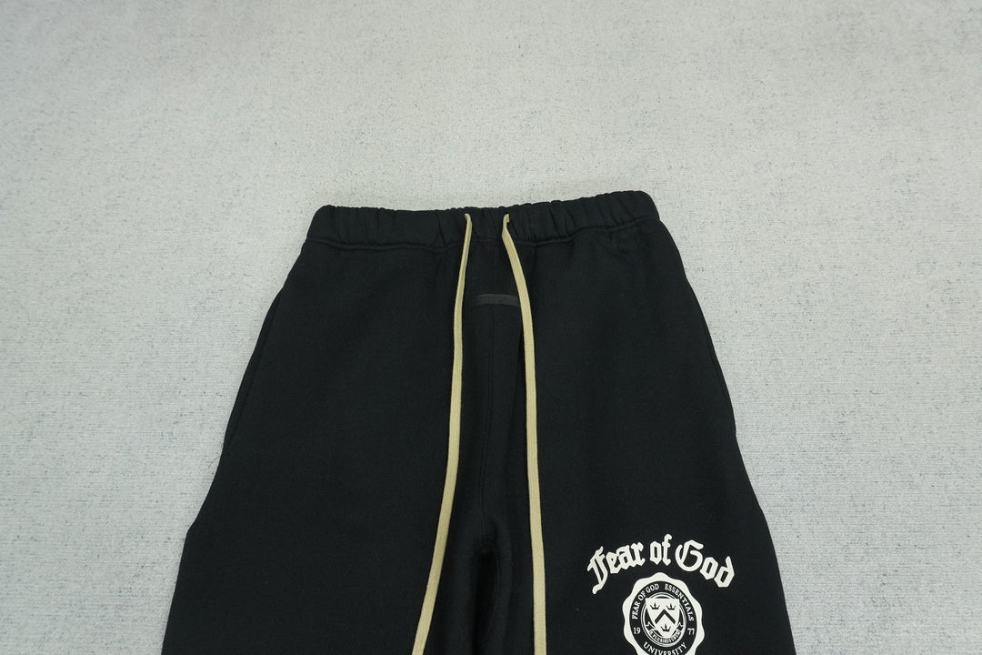 F - SWEATPANTS