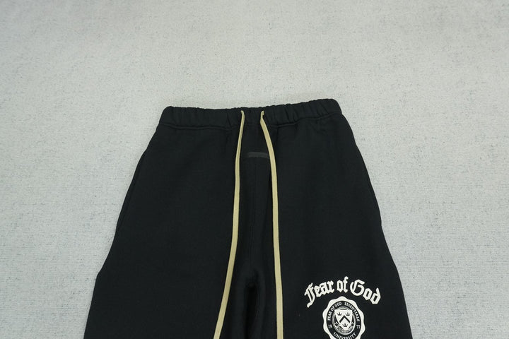 F - SWEATPANTS