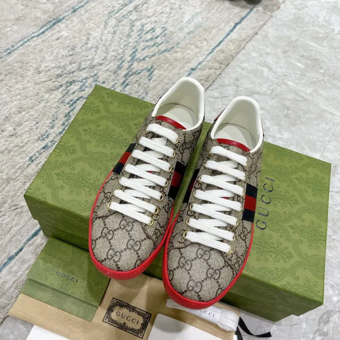GG - SNEAKERS