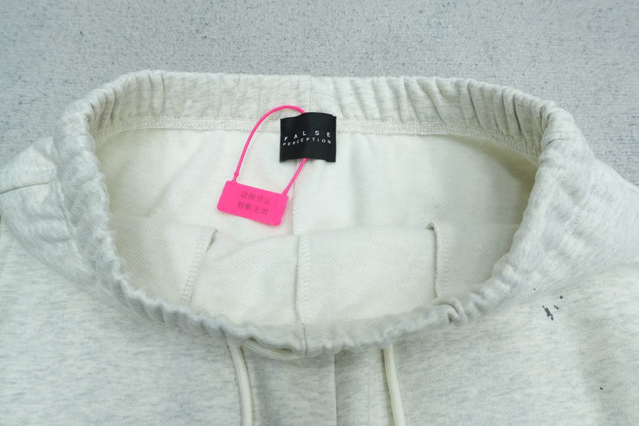 F - SWEATPANTS