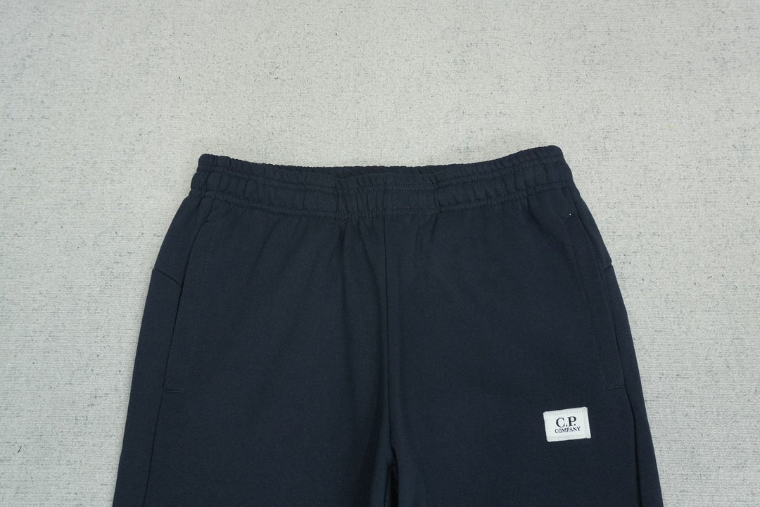 C - SWEATPANTS