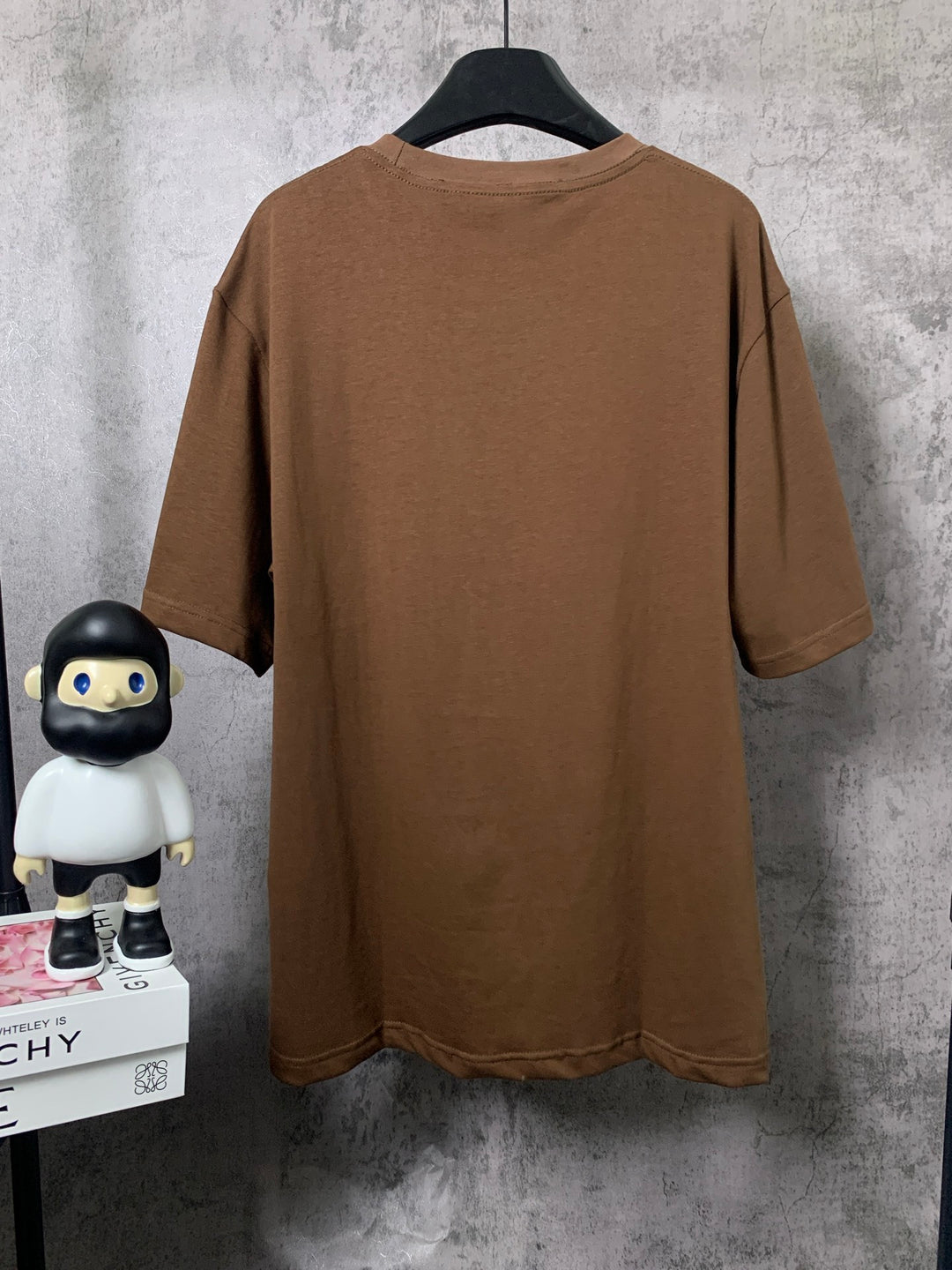 L - TSHIRT