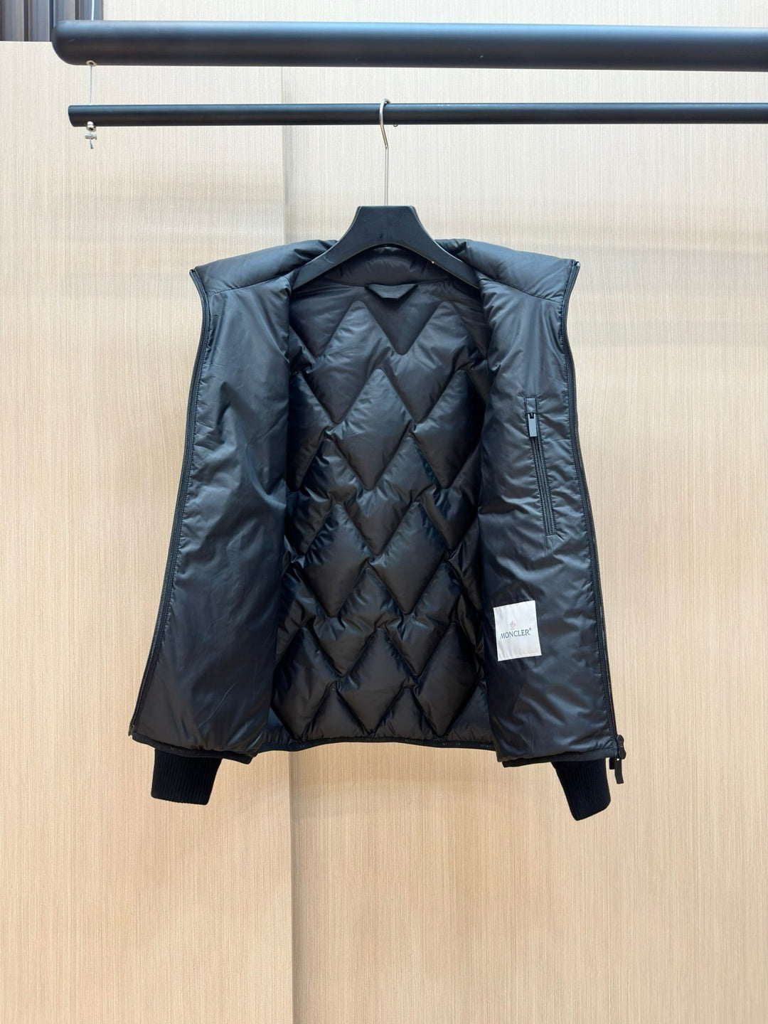 M - CARDIGAN