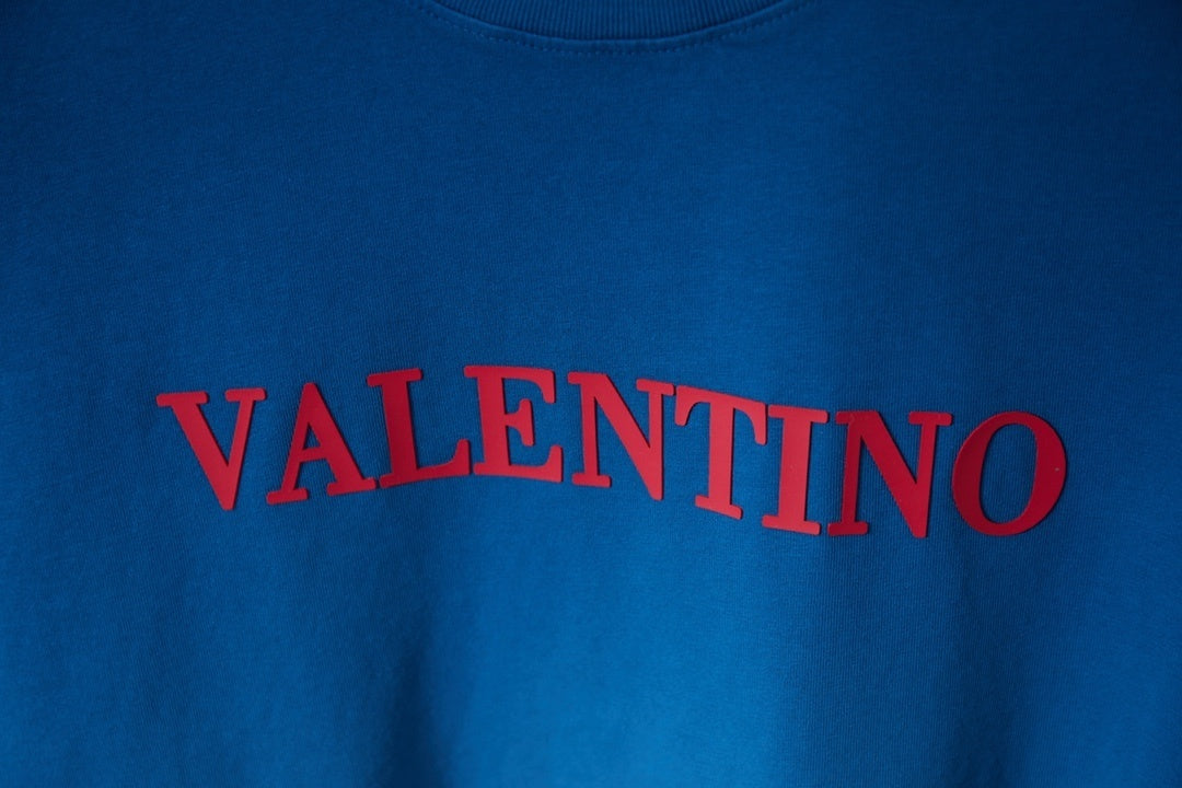 V - TSHIRT VIP