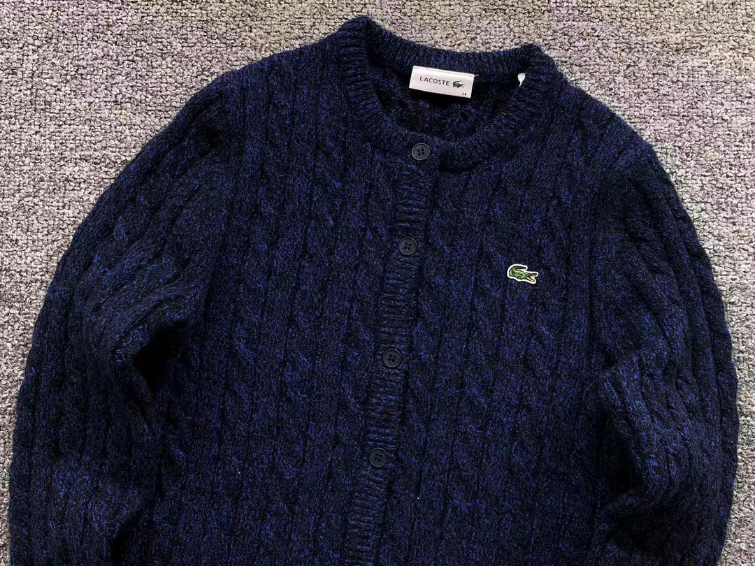 L - SWEATER