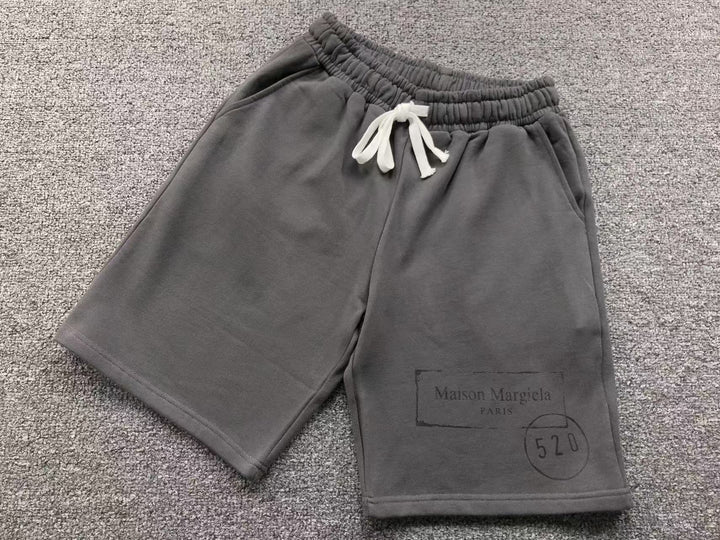 M - SHORTS