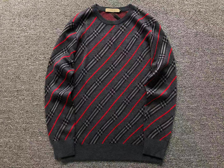 B - SWEATER