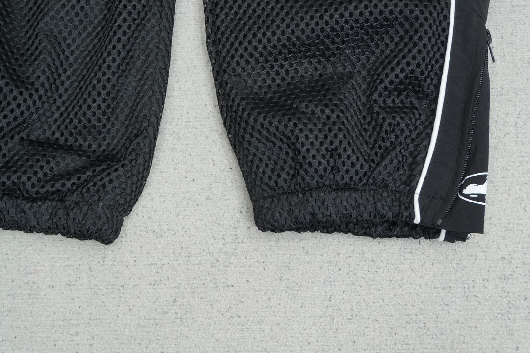 C - SWEATPANTS