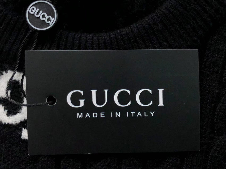 GG - SWEATER