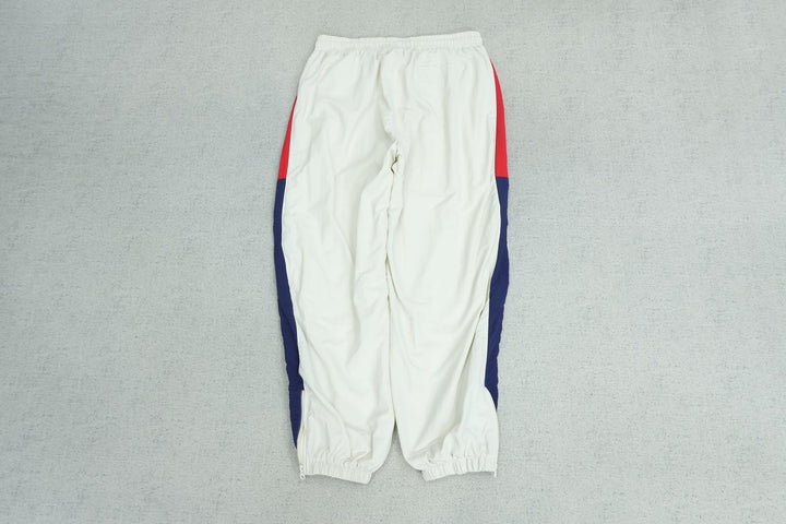 C - SWEATPANTS