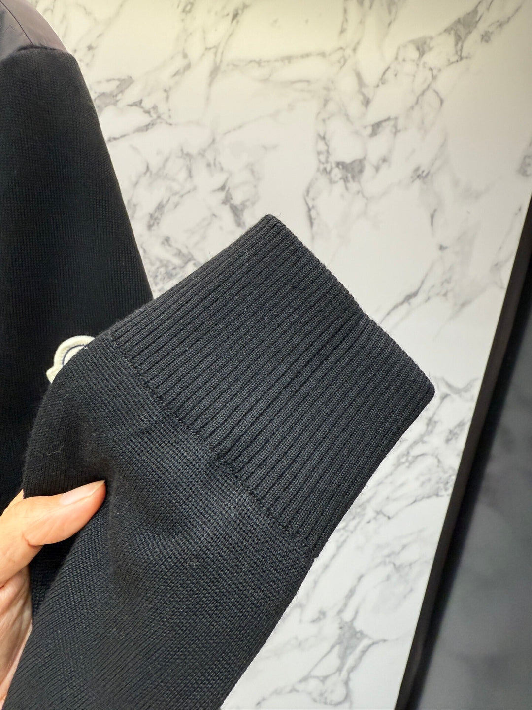 Q - CARDIGAN