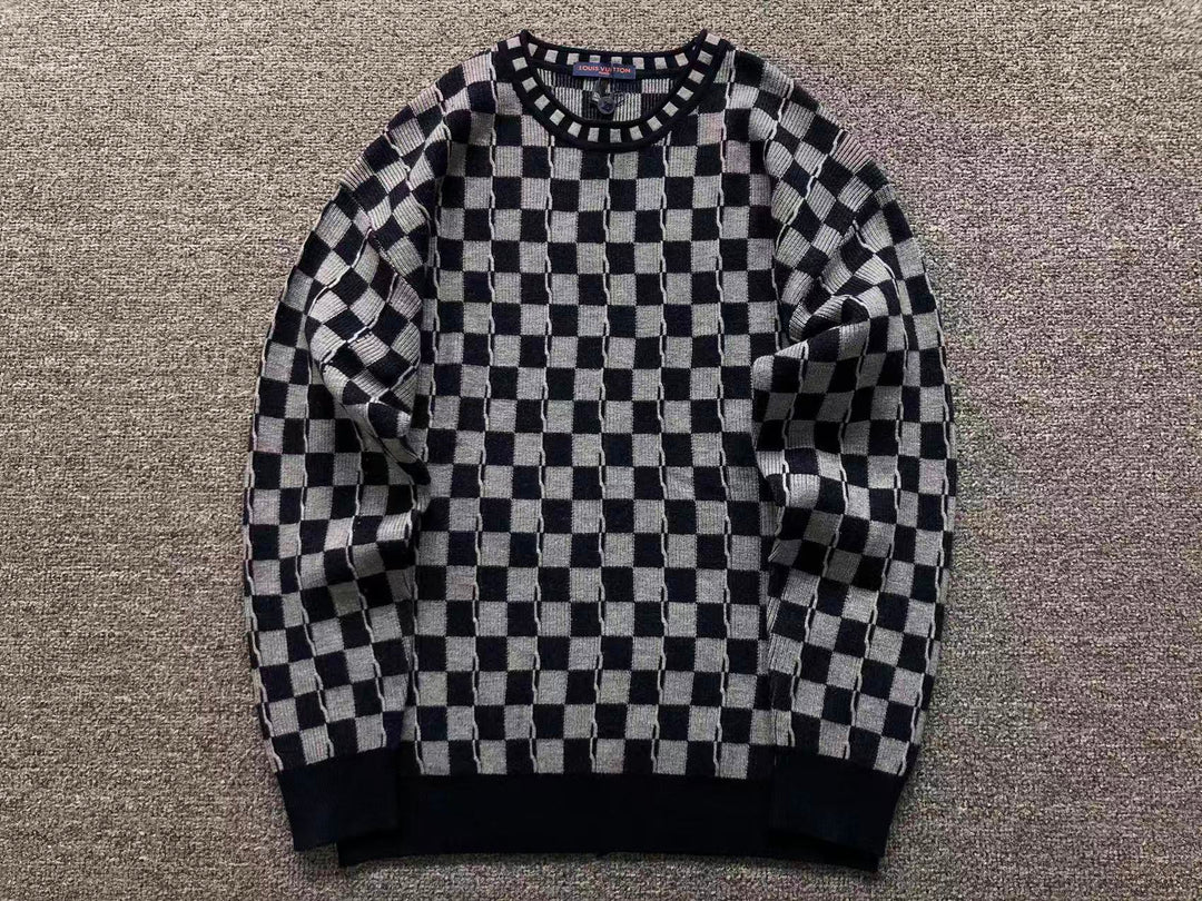 L - SWEATER
