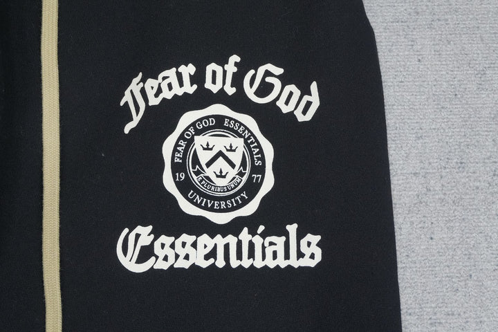 F - SWEATPANTS