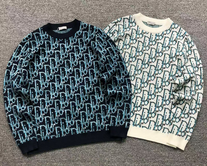 D - SWEATER