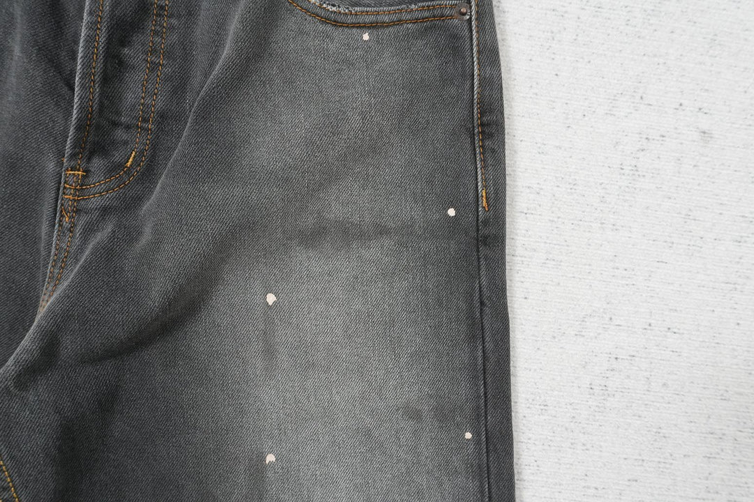 A - JEANS