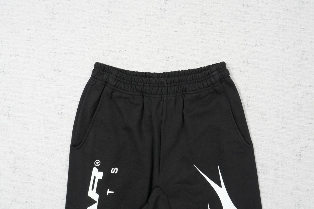 H - SWEATPANTS