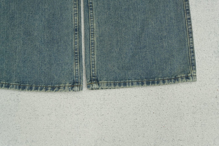 C - JEANS