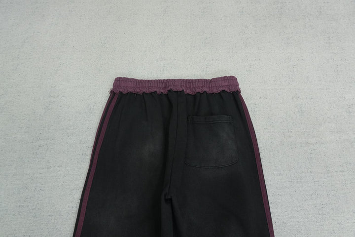 V - SWEATPANTS