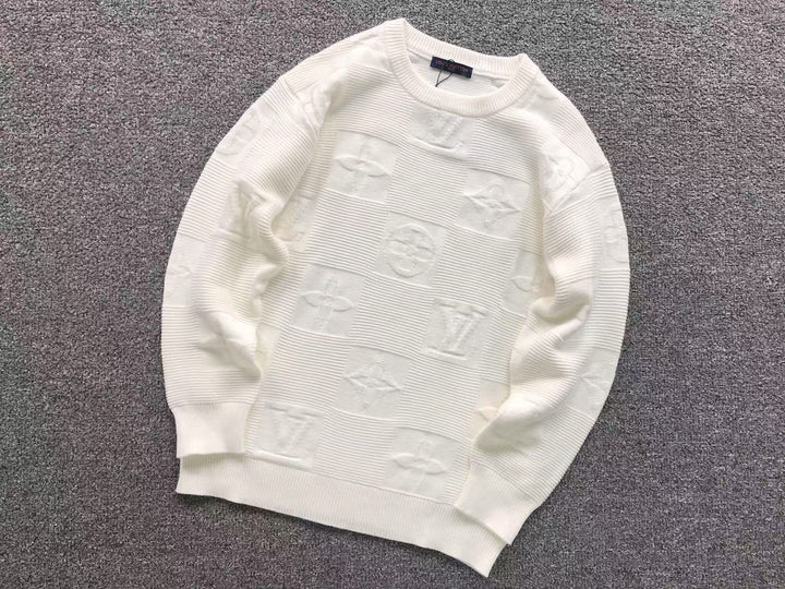 L - SWEATER