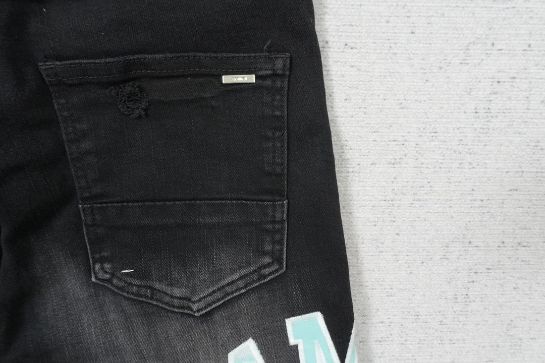 A - JEANS