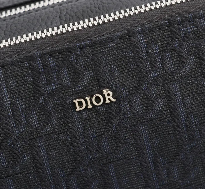 D - TASCHE