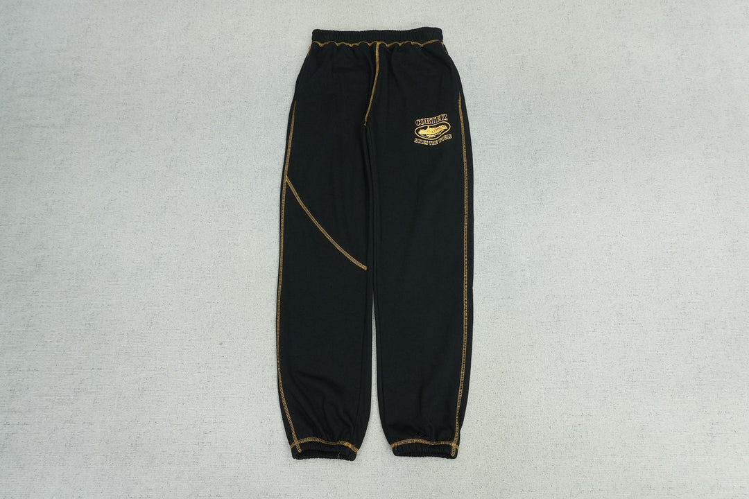 C - SWEATPANTS