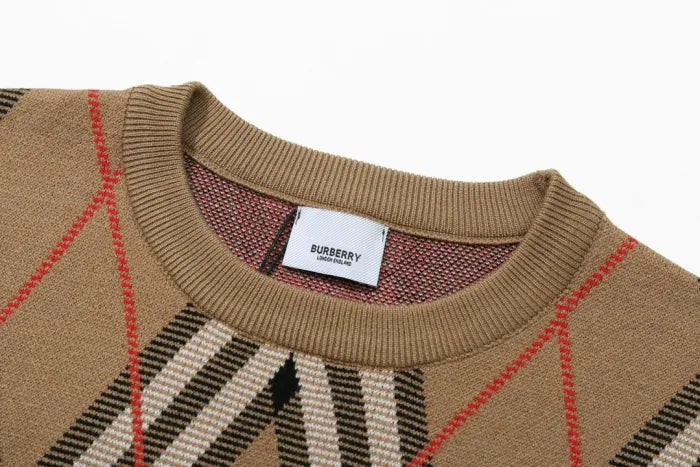 B - SWEATER