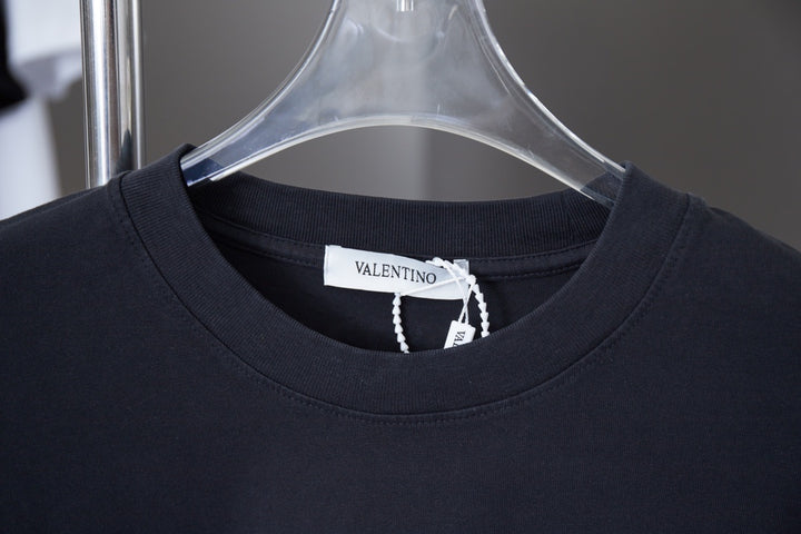 V - TSHIRT VIP