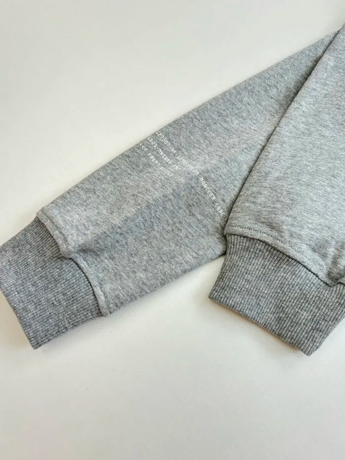 M  - SWEATER