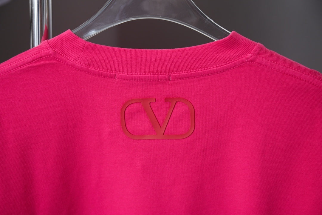 V - TSHIRT VIP