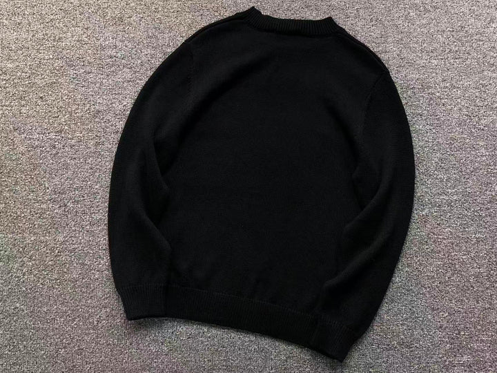 B - SWEATER