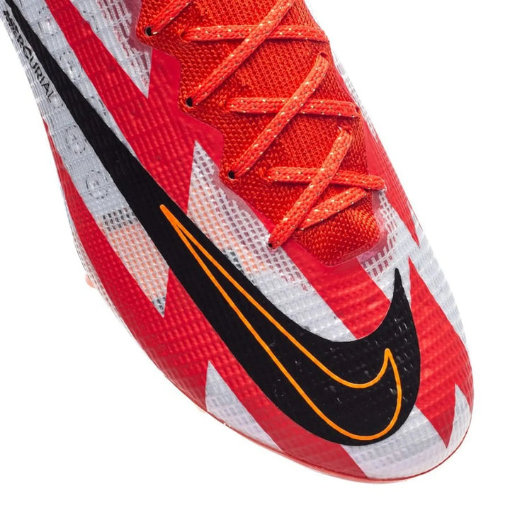 M - FUSSBALLSCHUHE