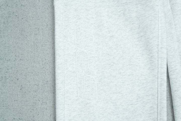 S - SWEATPANTS