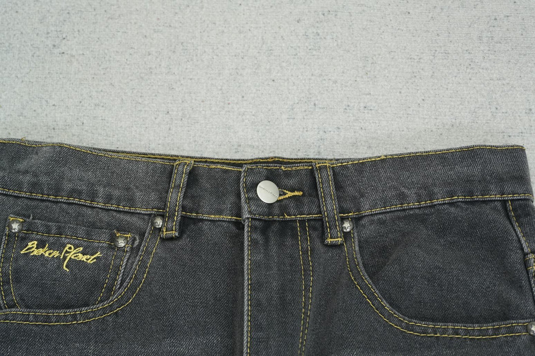B - JEANS