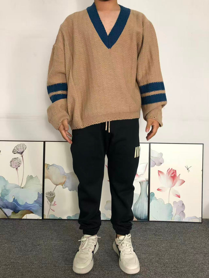 E - SWEATER