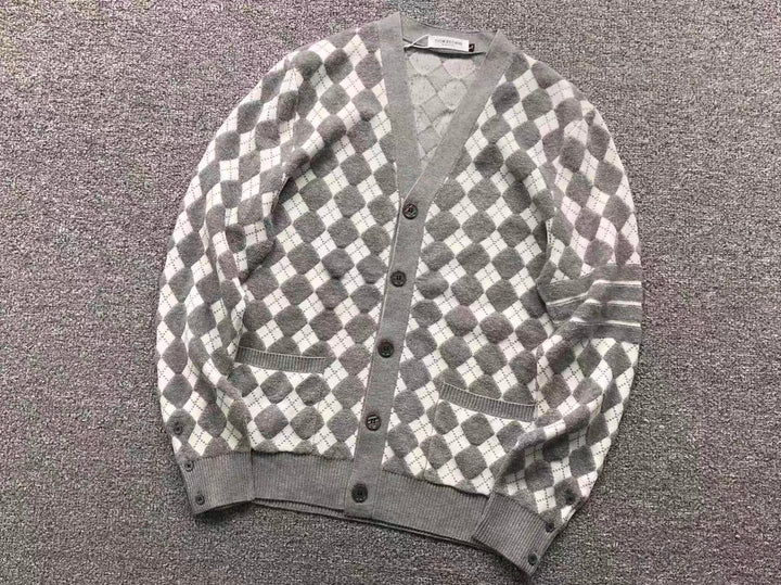 T - SWEATER