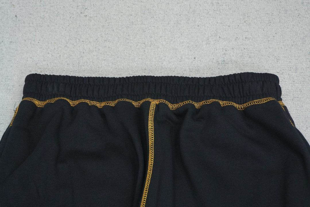 C - SWEATPANTS