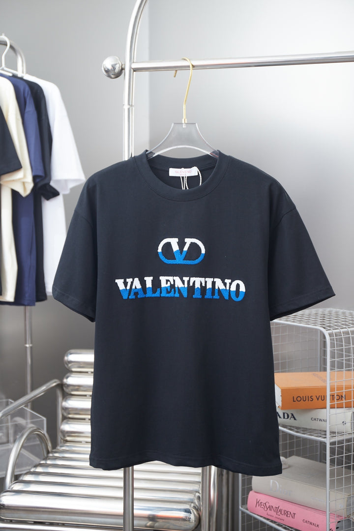 V - TSHIRT VIP