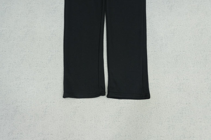 C - SWEATPANTS