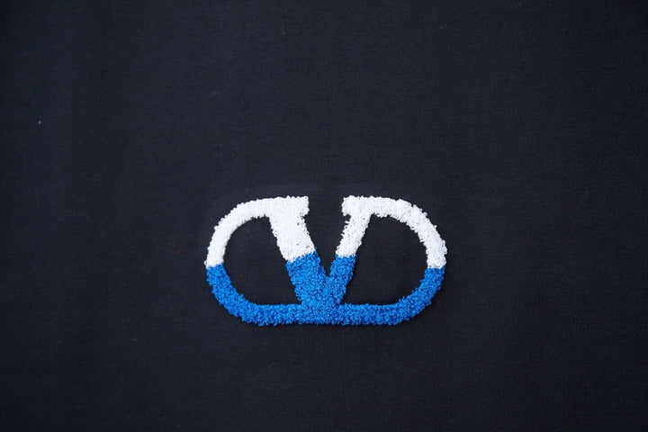 V - TSHIRT VIP