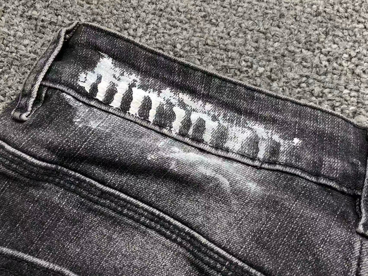 P - SHORTS