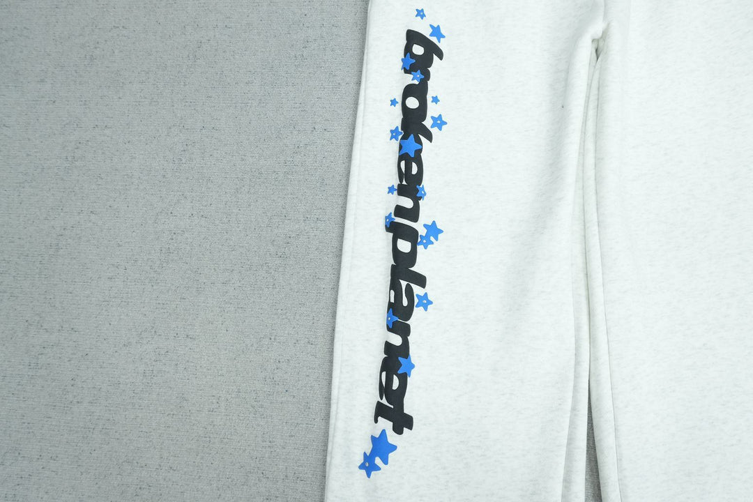 B - SWEATPANTS