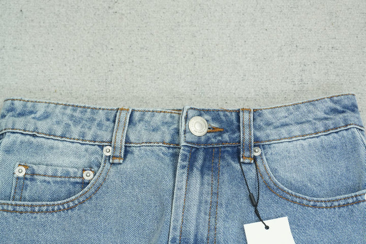 A - JEANS